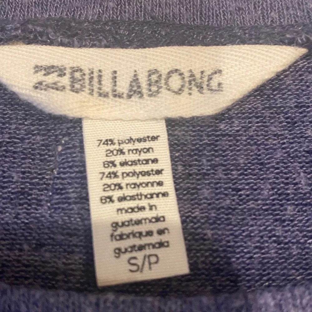 Billabong Women's Blue and White 3/4 Sleeve Tee. Soft and cozy. Size S.